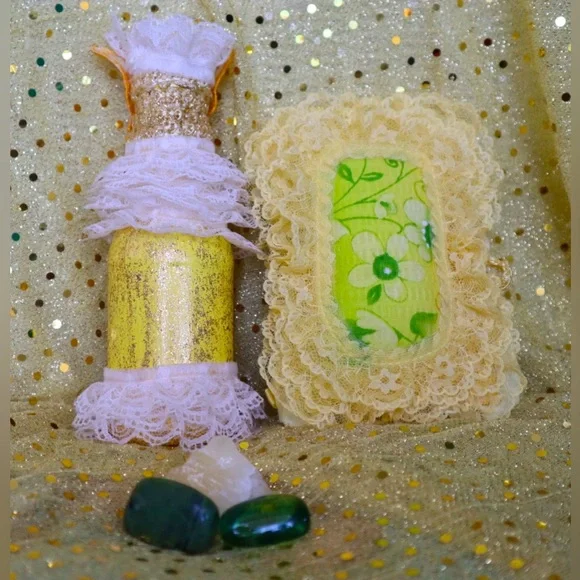 Hand Crafted Sunshine Butterfly Gypsy Bottle& LemongrassAroma PillowSet - Picture 5 of 7